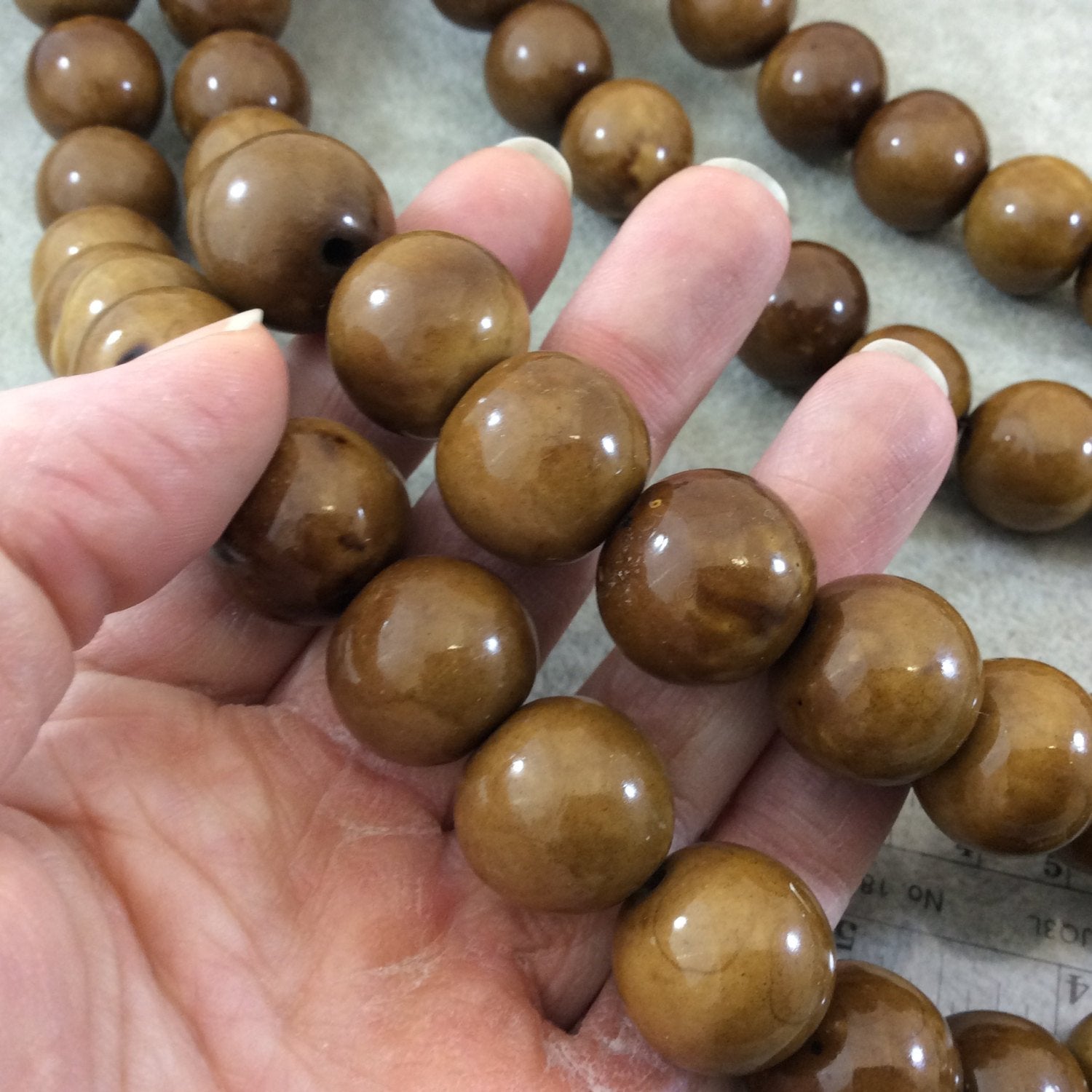 18mm Light Brown Colored Smooth Acrylic Faux Bone Round Shape Beads with 3mm Holes - 16.25" Strand (Approx. 22 Beads) - Sold by the Strand