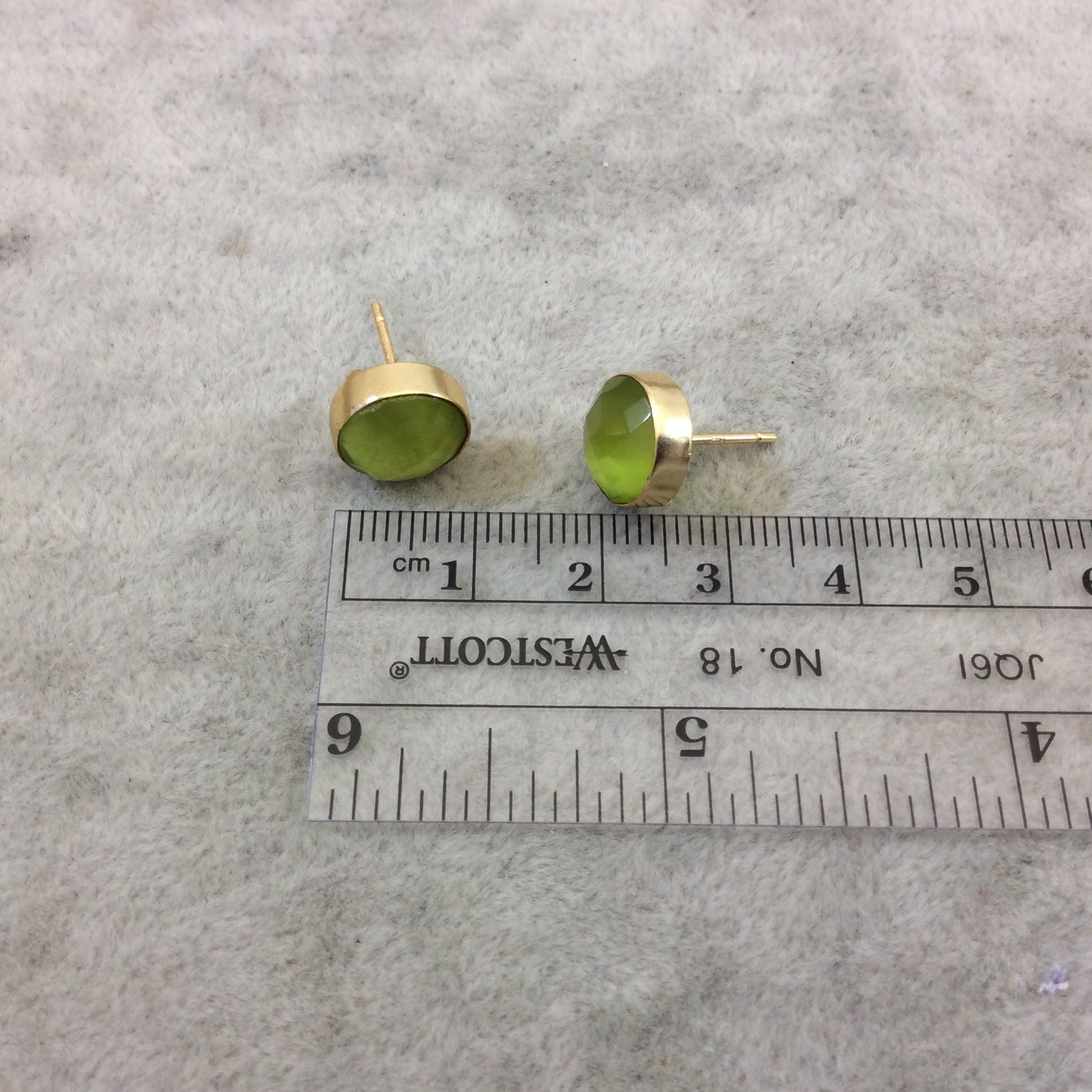 One Pair of Lime Green Synthetic Cat's Eye Round Shaped Gold Plated Stud Earrings with NO ATTACHED Jump Rings - Measuring 10mm x 10mm