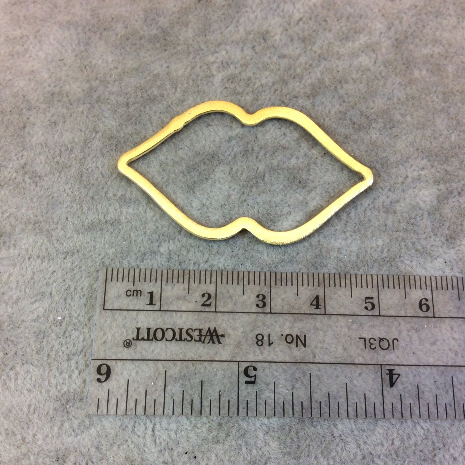 Gold Brushed Finish Medium Indented Marquis/Lips Open Pendant/Connector Components - Measuring 30mm x 49mm - Sold in Packs of 10 (473-GD)